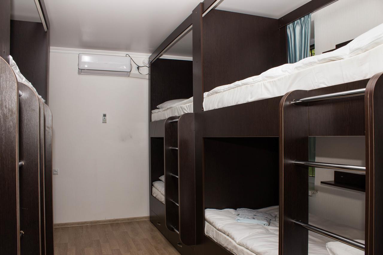 Nicehostel Алма Ата Екстериор снимка