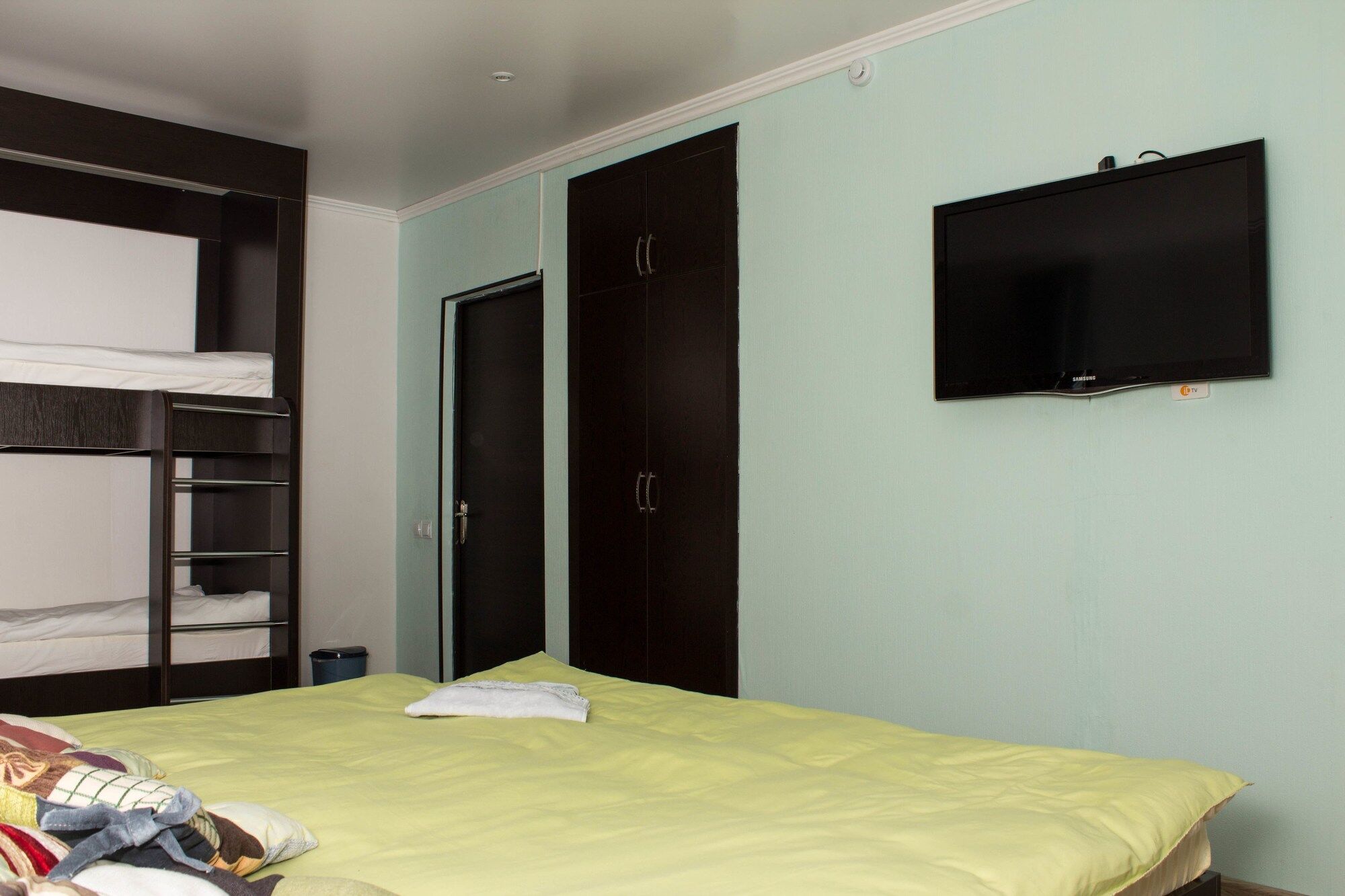 Nicehostel Алма Ата Екстериор снимка
